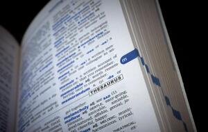 Оксфордский словарь назвал слово года