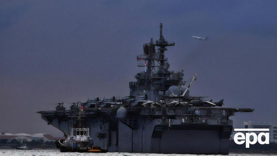 Минобороны РФ утверждает, что эсминец США ушел в нейтральные воды после предупреждения