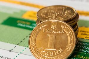 По данным "Экономической правды", последние запросы на проведение незащищенных расходов Госказначейство обслуживало 20 ноября