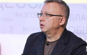 Савченко: Пока власть не может корректно распоряжаться деньгами и формировать бюджет