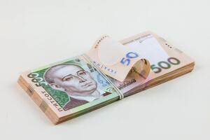 НБУ встановив курс гривні на 25 листопада