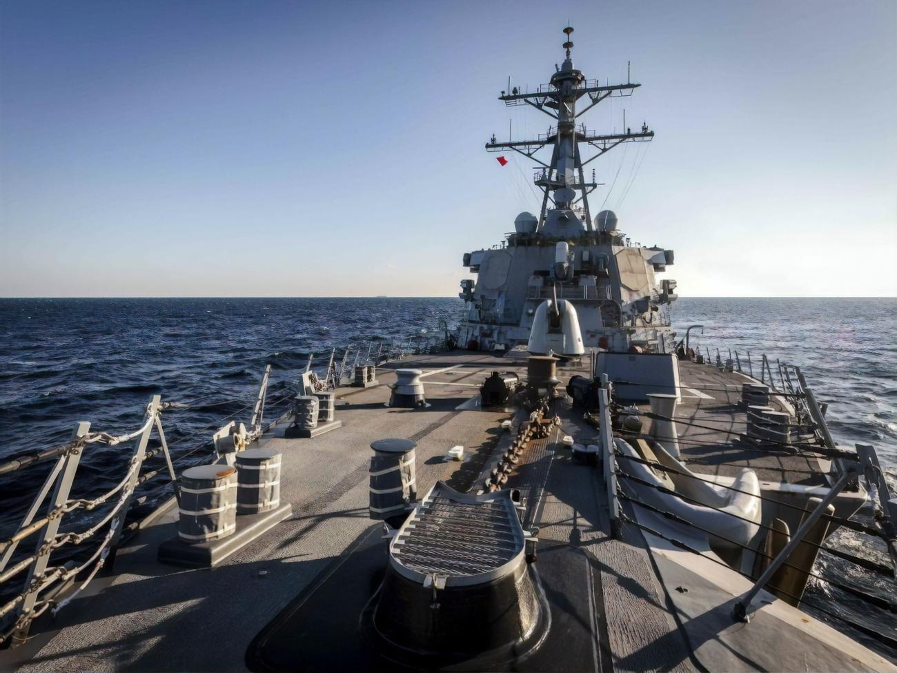 В США заявили, что будут летать, плавать и работать везде, где это разрешено международным правом