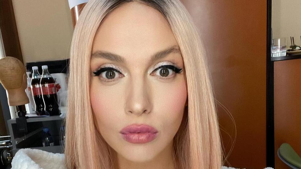Полякова зробила сімейне селфі