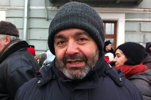 Марадона – может быть, самый яркий пример божьего дара, существовавшего отдельно от человека