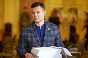 Тищенко пройшов до Верховної Ради як мажоритарник від "Слуги народу"