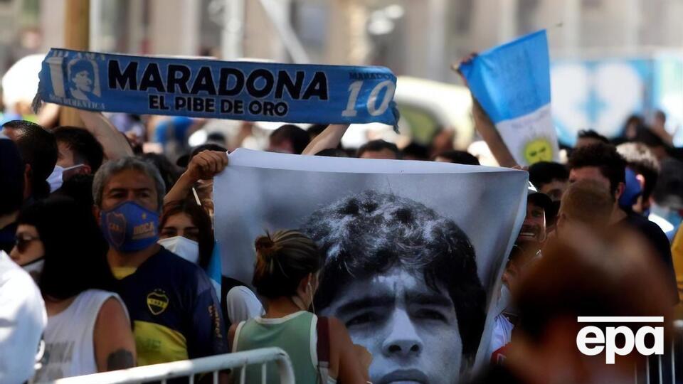 Дієго Марадона помер 25 листопада