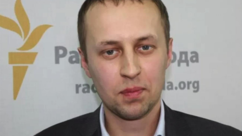 Однією з причин популярності контрабанди сигарет Забловський назвав суттєве зростання акцизів на сигарети в попередні роки