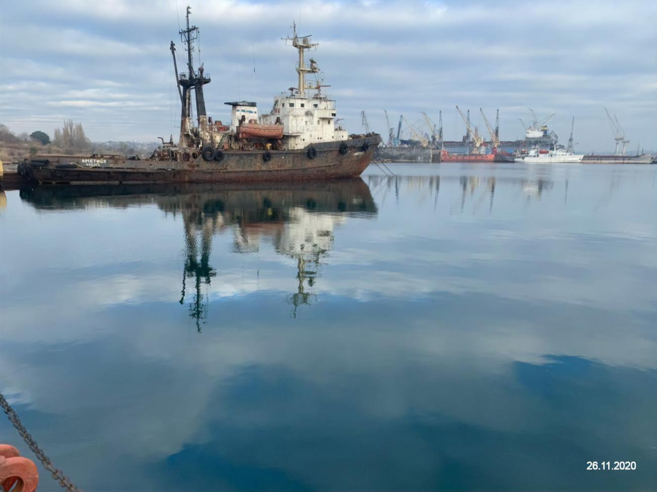 "Аметист" на плаву, заявили в Морской поисково-спасательной службе