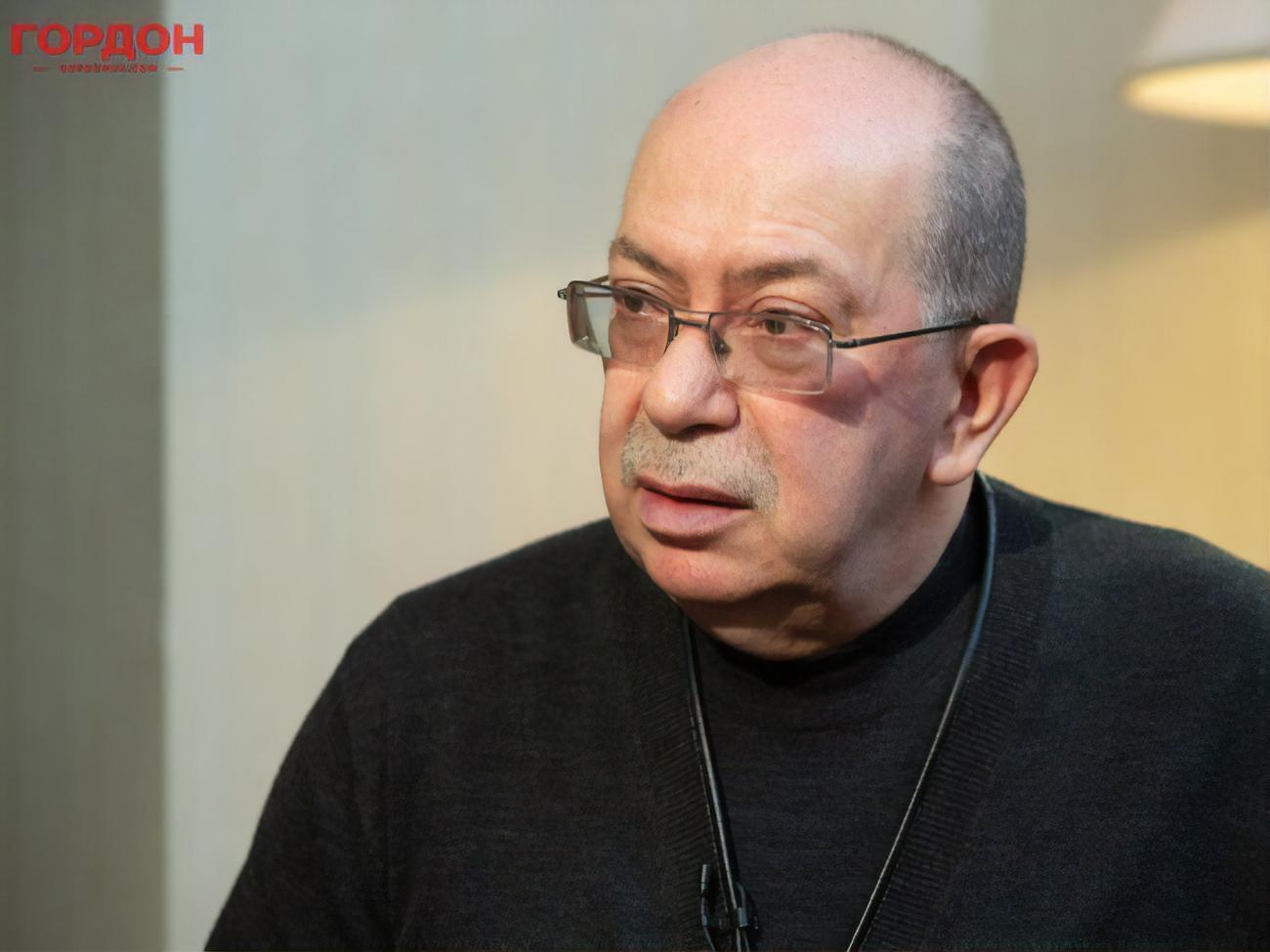 Швец: Ему вспороли полость, но жизненно важные органы оказались все целы. И он выжил, и все прекрасно