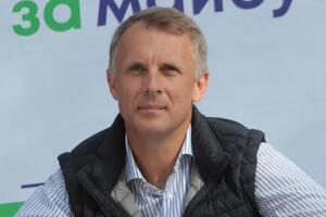 Ярослав Москаленко: Почему Корниенко молчит, что в обмен на поддержку представителя "Слуги народа" Александра Склярова партии "Батьківщина" пообещали должность заместителя министра развития общин и территорий?