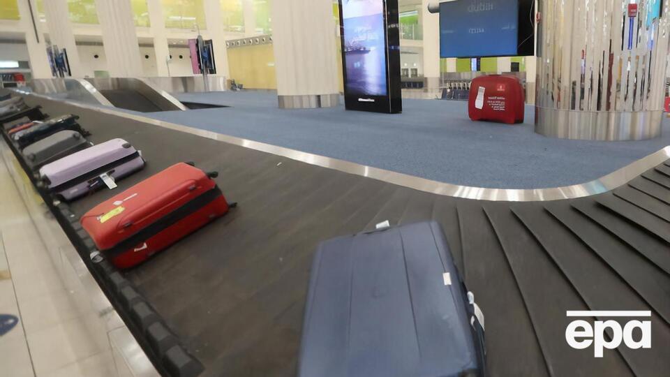 Авіарейс із Москви скасували через підозрілі результати тестування на COVID-19