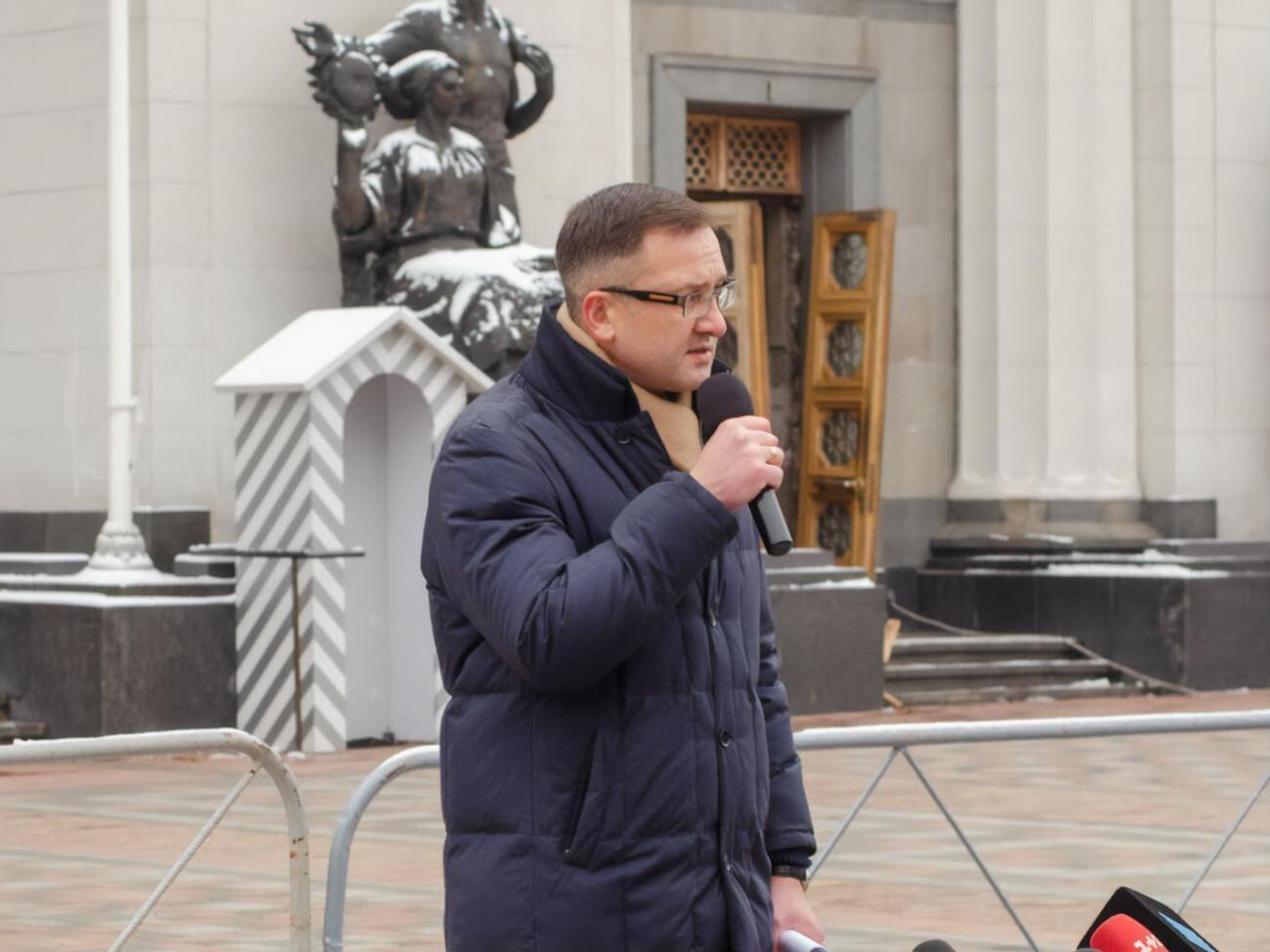 Уманский был министром финансов меньше месяца, затем больше полугода занимал должность советника главы Офиса президента