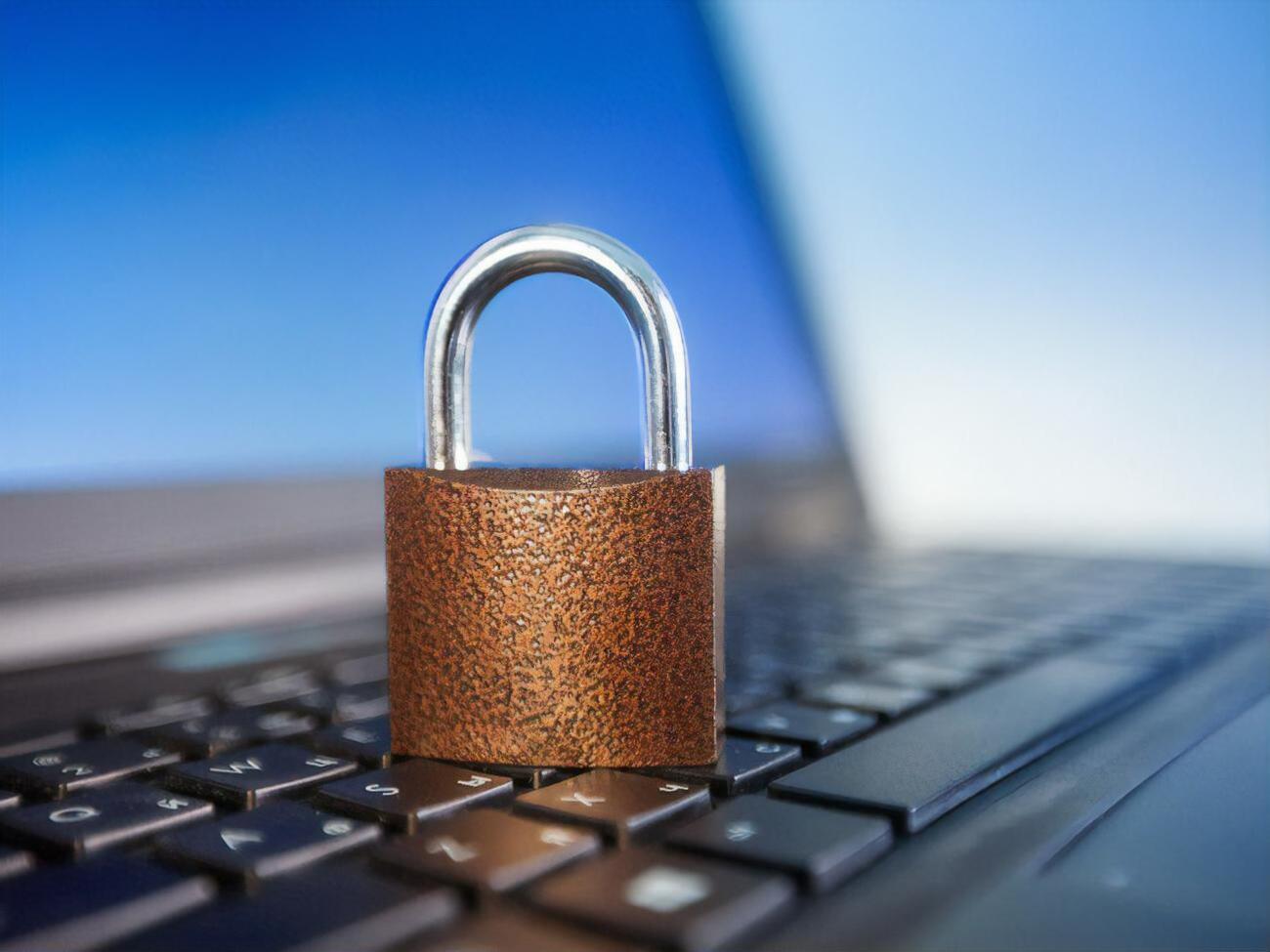 Багбаунти проведут для "белых" хакеров со всего мира на платформе Bugcrowd