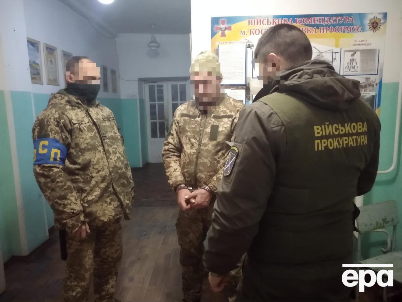 Затриманому планують оголосити підозру