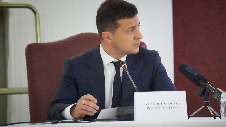Зеленский: Коррупционеры должны понести ответственность по закону
