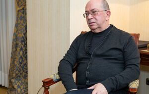 Швец отметил, что собранного миллиона долларов не хватало на гамма-нож