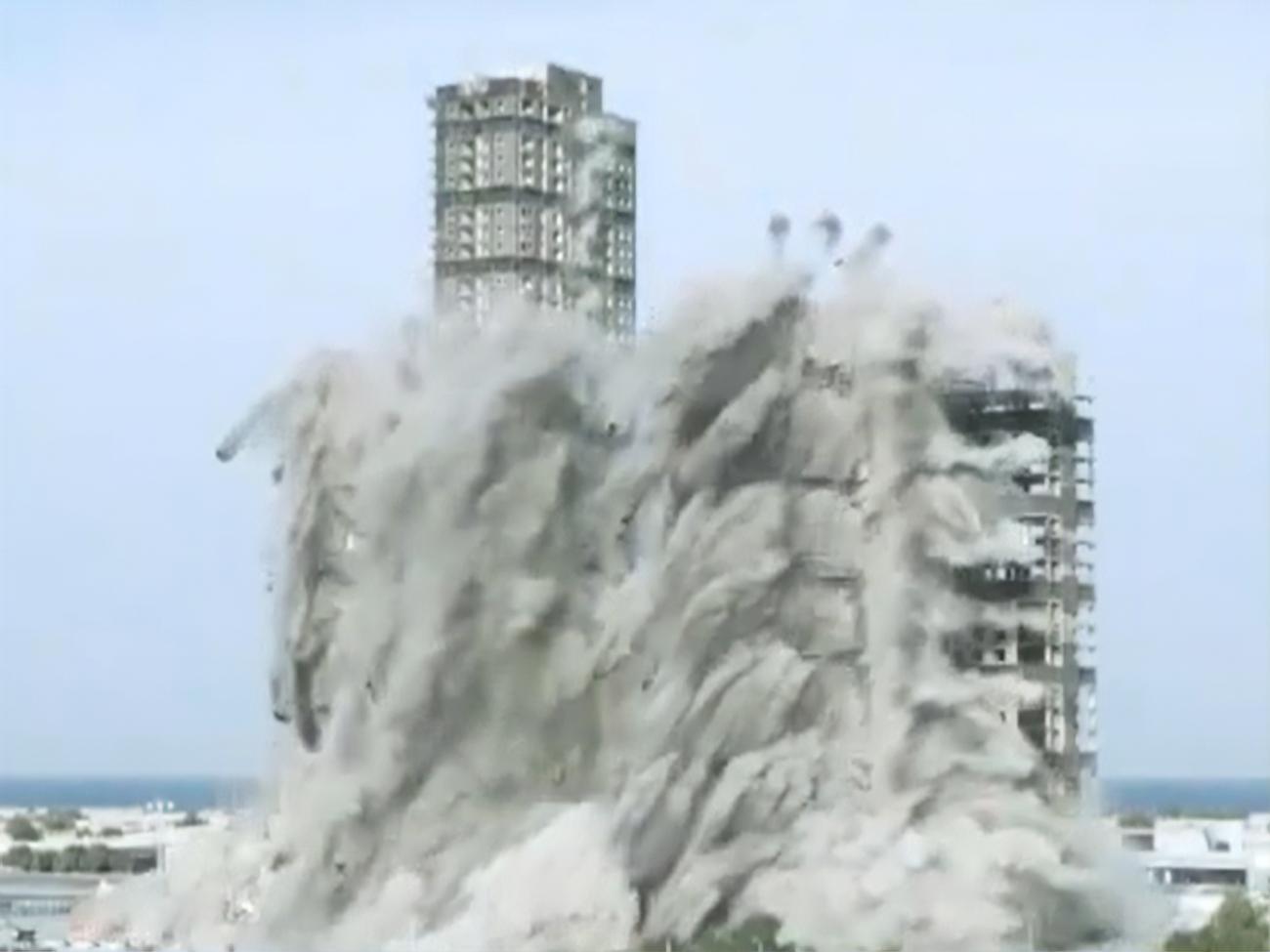 Четыре небоскреба упали за 10 секунд