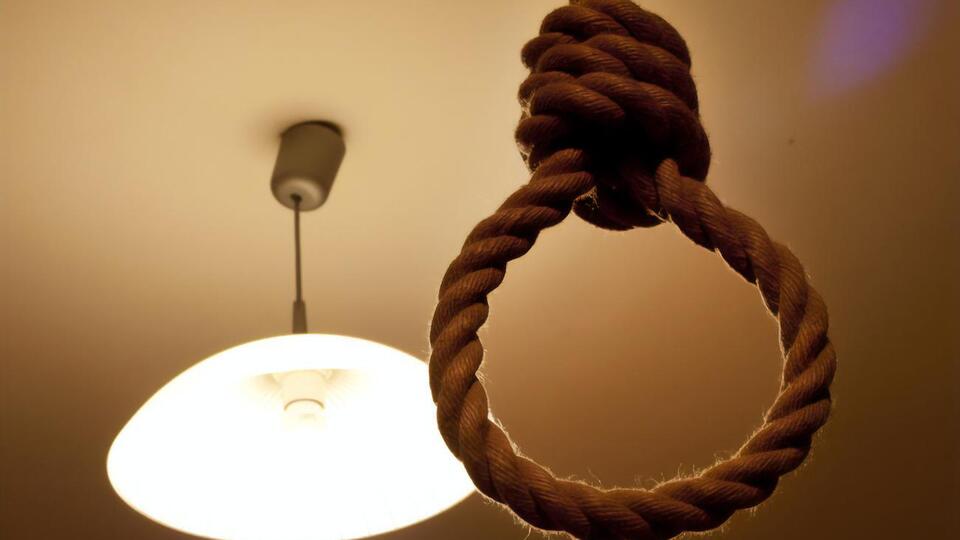 За время пандемии в Японии сильно выросло количество самоубийств среди женщин