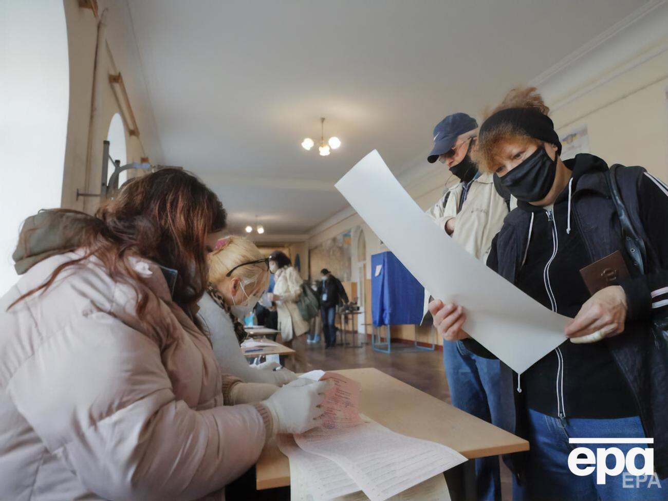 Сегодня в Черновцах проходит второй тур выборов&nbsp;городского головы