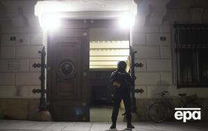 Полицейские застрелили одного из нападавших