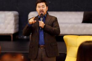 Сейсембаев: Как нарезали, так нарезали. Ребята, надо делать дела с тем, что нам досталось в наследство