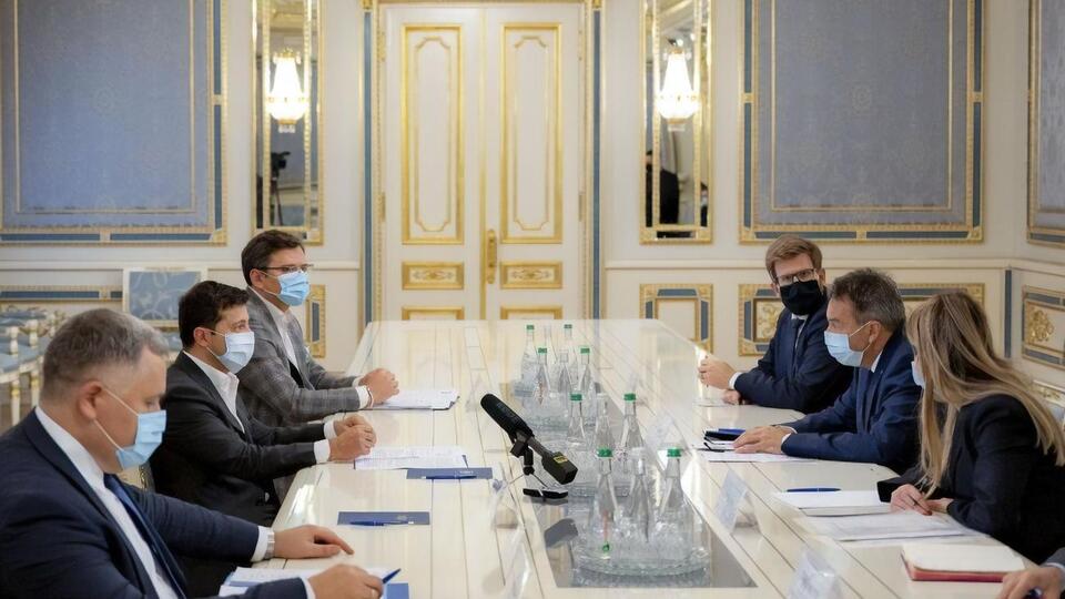 Маурер подчеркнул, что в операционной деятельности Красного Креста Украина является самой важной среди всех стран Европы