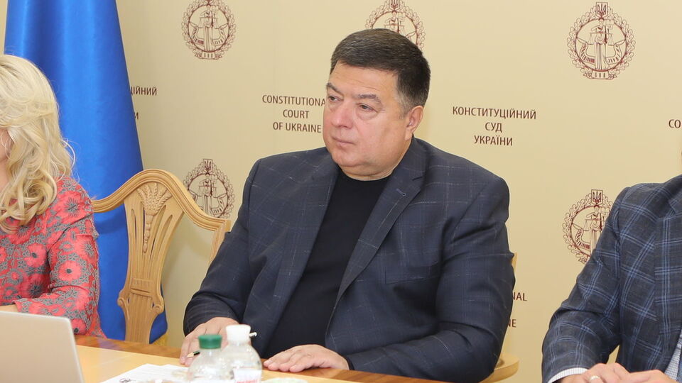 Тупицький вважає, що правоохоронців змушують вручити йому підозру у справі про ділянку у Криму