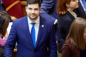 Качура: Если у народа возникает недоверие к органу власти, такая власть добровольно уходит в отставку
