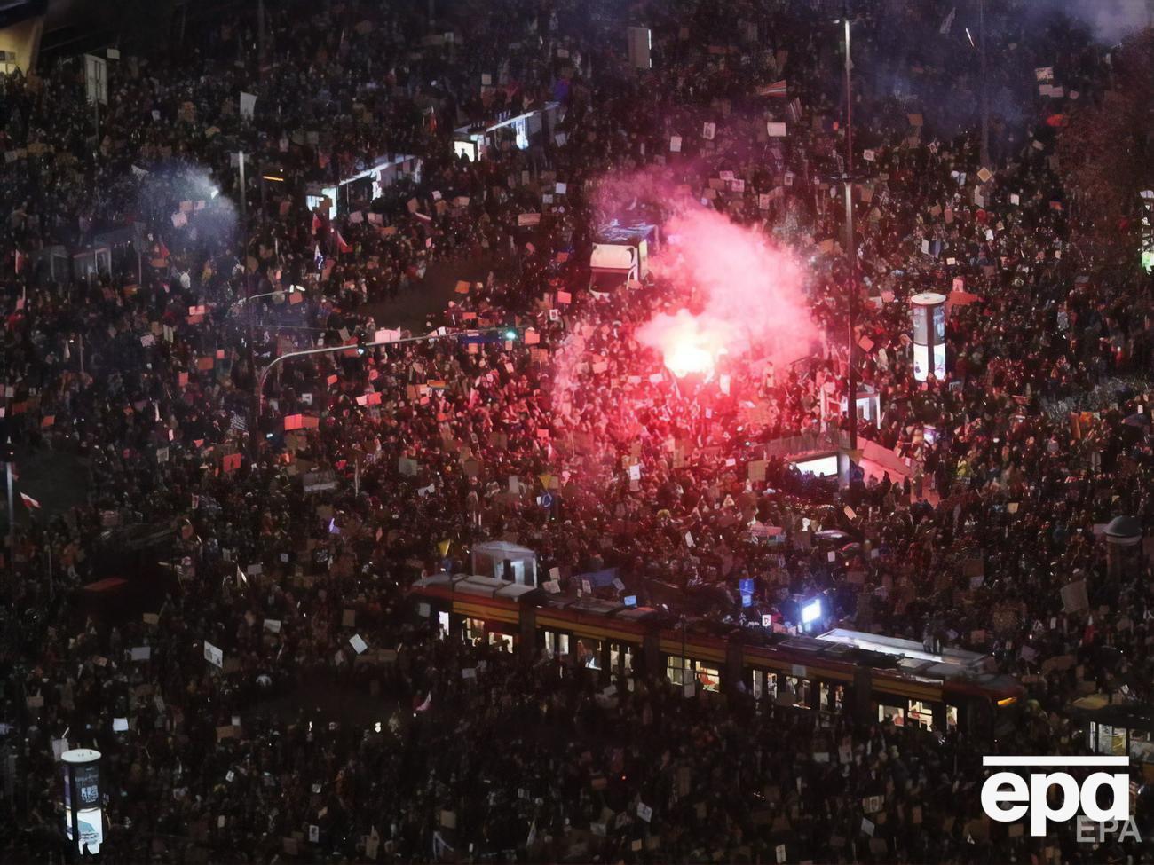 Рішення КС Польщі викликало у країні масові протести