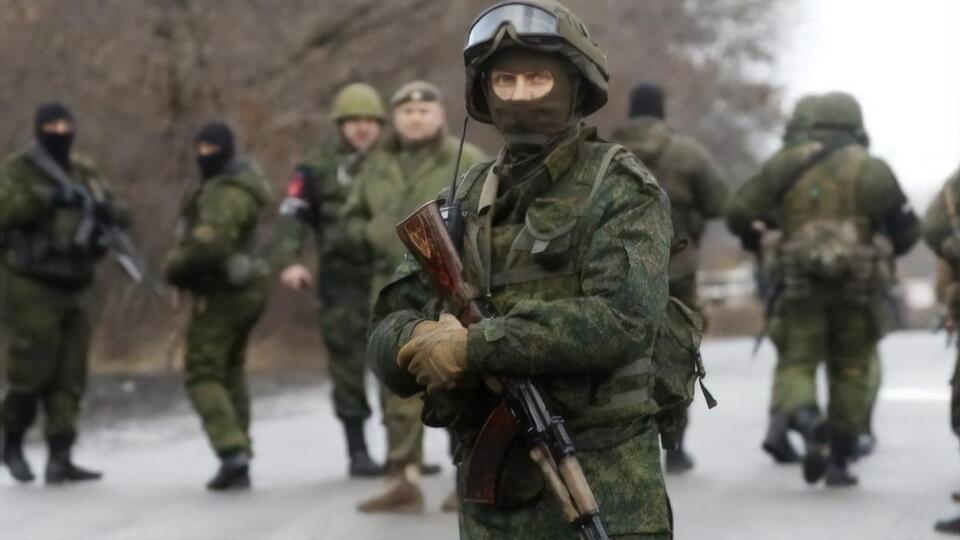 Відтік військових з окупаційних формувань на Донбасі зумовлений тим, що частина населення "ЛНР" і "ДНР" виїжджає до Росії