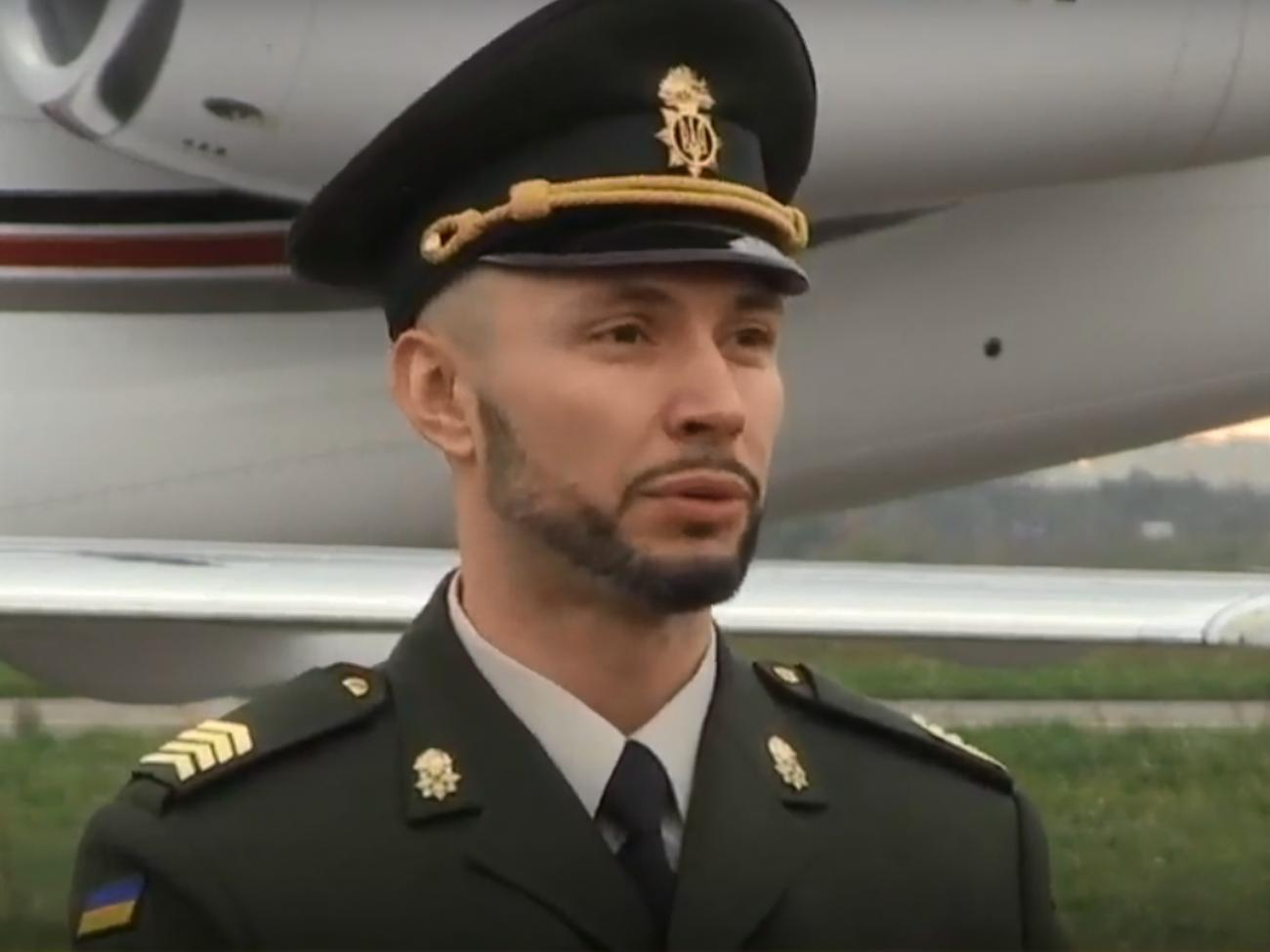 Марківа зустріли на аеродромі Нацгвардії України