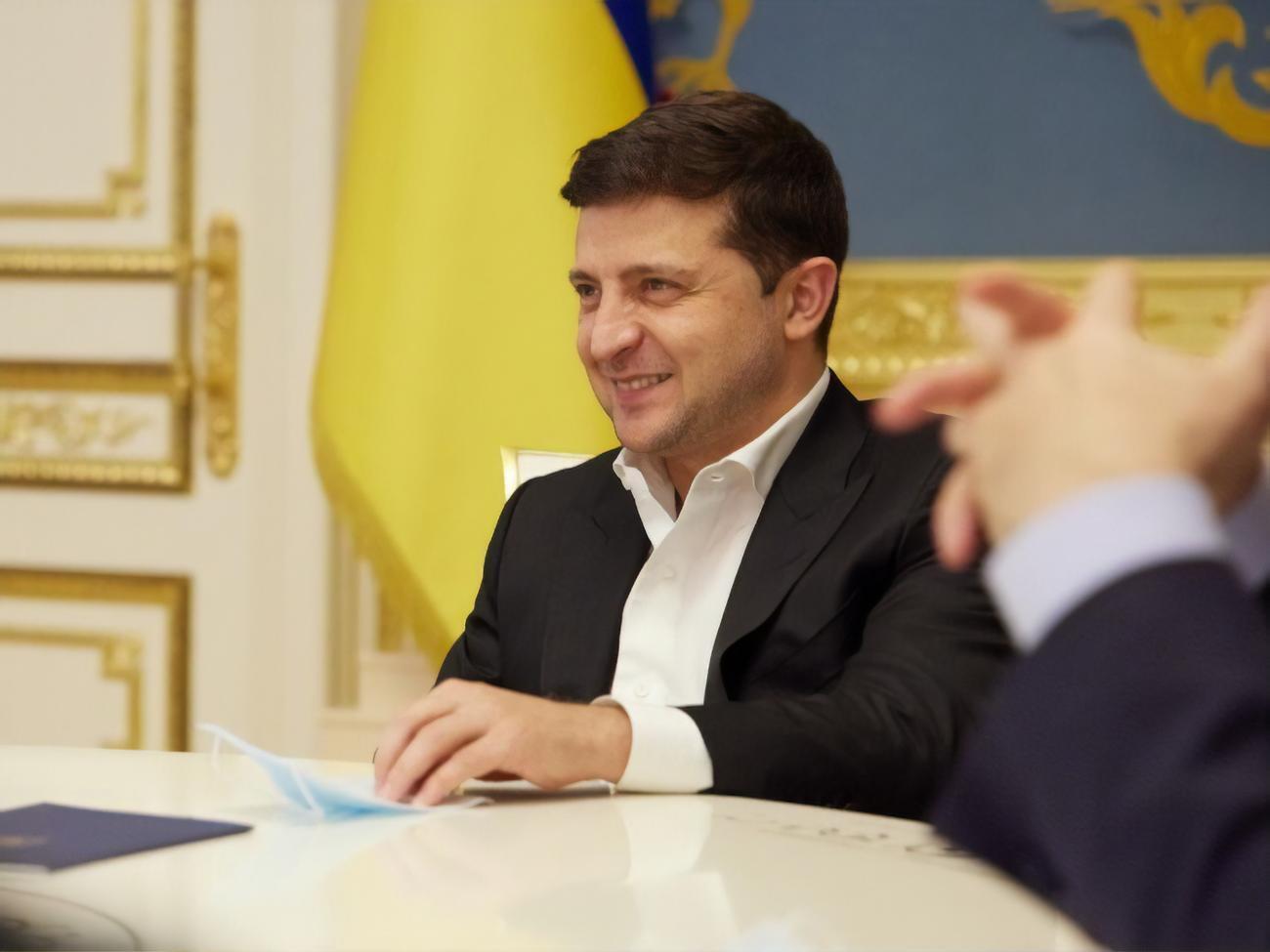 Зеленский поблагодарил Болсонару за поддержку Бразилией суверенитета и территориальной целостности Украины