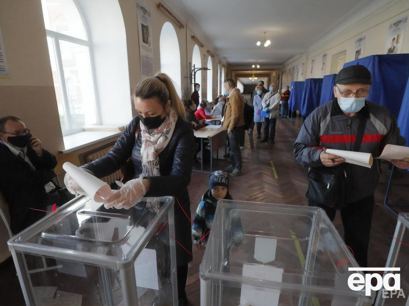 Місцеві вибори в Україні відбулися 25 жовтня