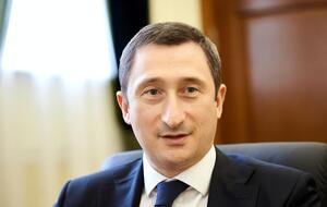 Алексей Чернышов возглавляет Минрегионстрой с 4 марта 2020 года