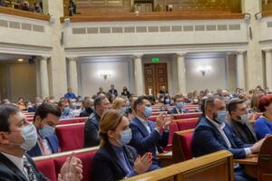 Ухвалення антикорупційної стратегії підтримало 320 народних депутатів