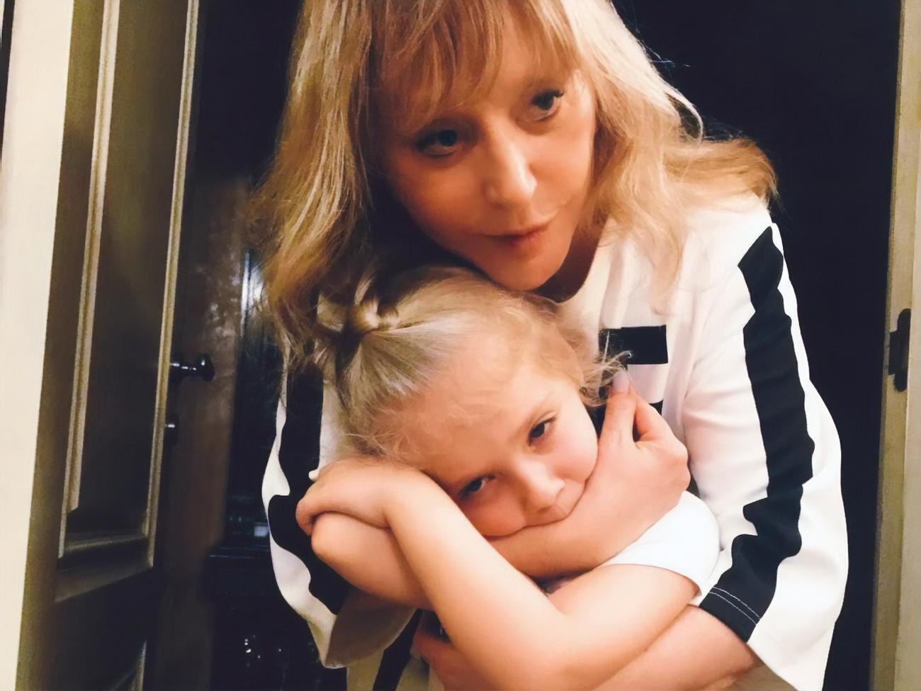 Пугачова про дочку Лізу: Сама собі стиліст