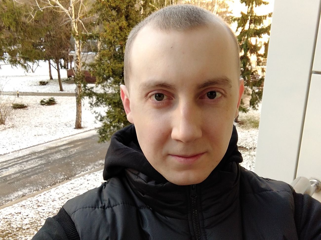 На Донбассе 30 тыс. "ополчения", 200 тыс. граждан с паспортами РФ, местные, которые нас ненавидят. И вы хотите в марте 2021-го дать им право голоса?