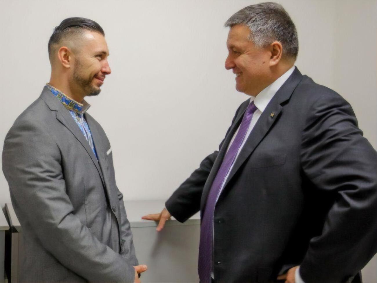 Глава МВД (на фото &ndash; справа) лично присутствовал на заседании апелляционного суда Милана, отметили журналисты