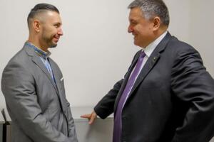 Глава МВД (на фото – справа) лично присутствовал на заседании апелляционного суда Милана, отметили журналисты