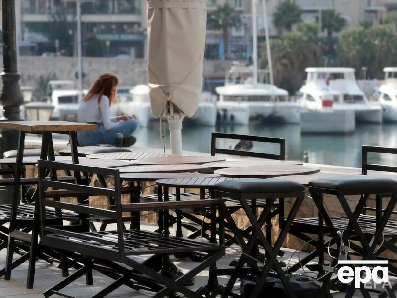 В Греции вводят локдаун