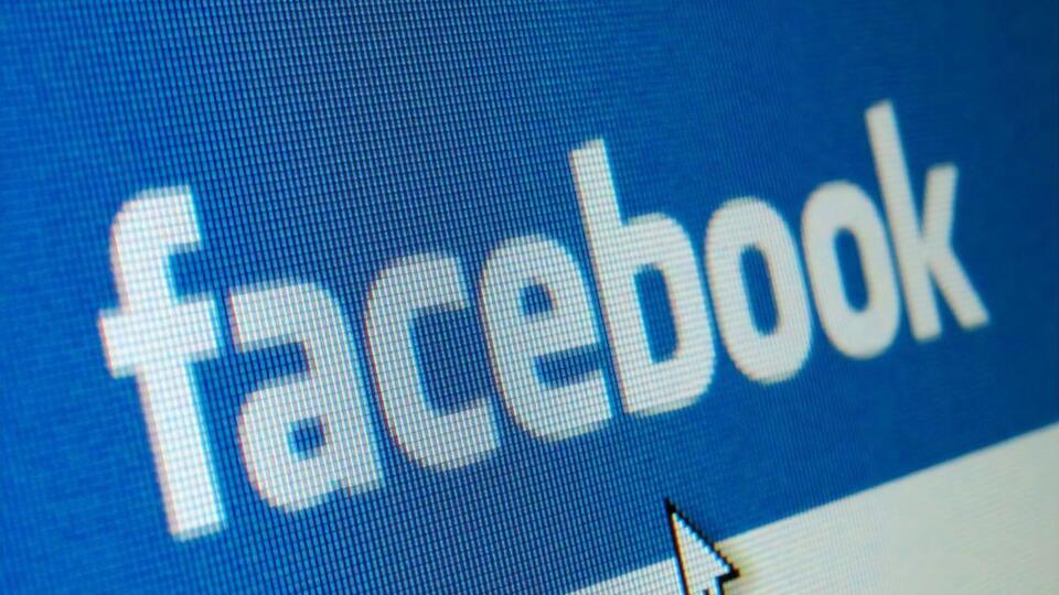 Facebook заборонив хештег #stopthesteal