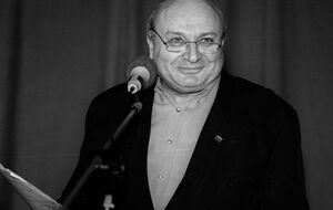 Михаил Жванецкий: Не хочу оказаться нудным – для меня это самое страшное. Можно быть трагичным, комичным, больным, даже молчаливым – только не нудным