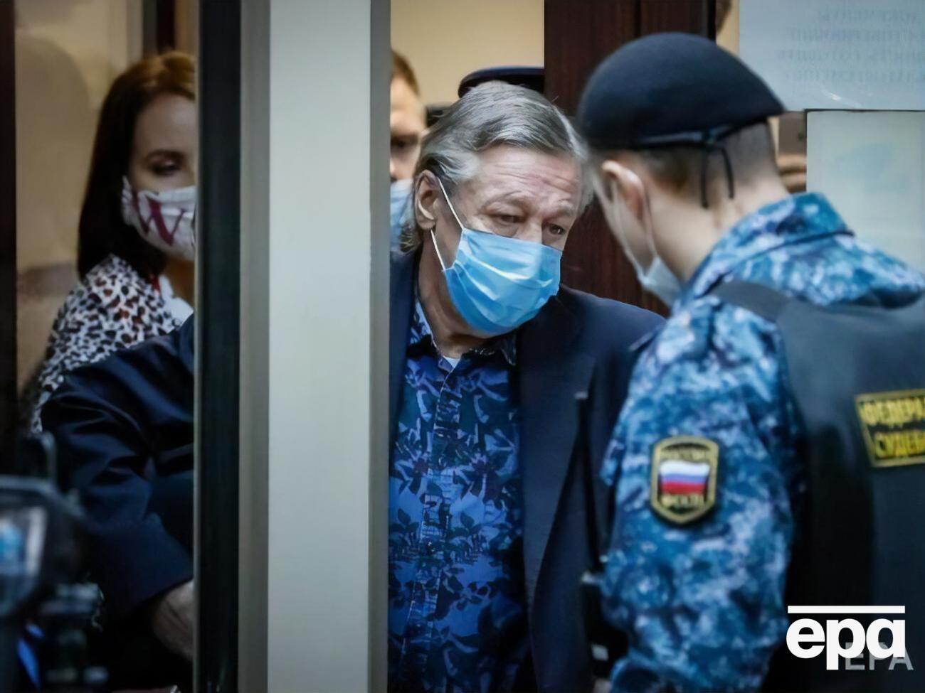 Ефремова осудили на 7,5 лет тюрьмы