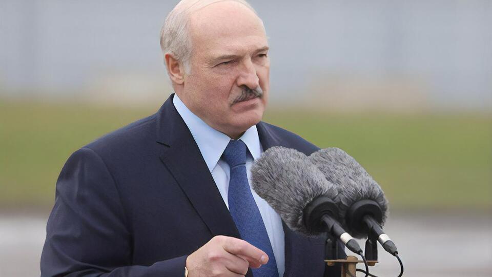 Лукашенко: Ви подивіться, що коїться із цими виборами. Це ж ганьба