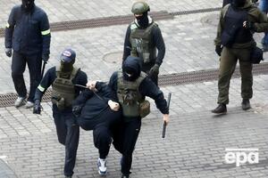 Правозахисники повідомили про понад 400 затриманих по всій Білорусі