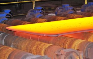 Созданный дефицит грозит остановкой деятельности заводов, поскольку серная кислота – обязательная составляющая технологического процесса производства в металлургии, отмечают в "Укрметаллургпроме"