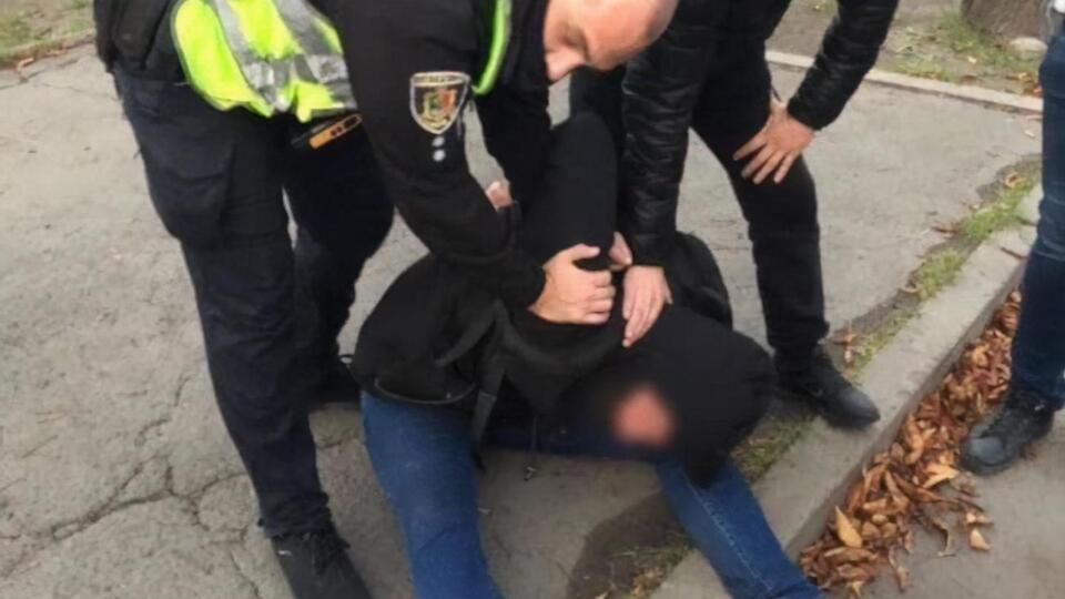 Нападение в Кривом Роге произошло 7 ноября, нападавшего задержали