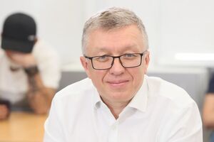 Козак: Лучше дать деньги предпринимателям, чтобы ФЛП работали и платили налоги