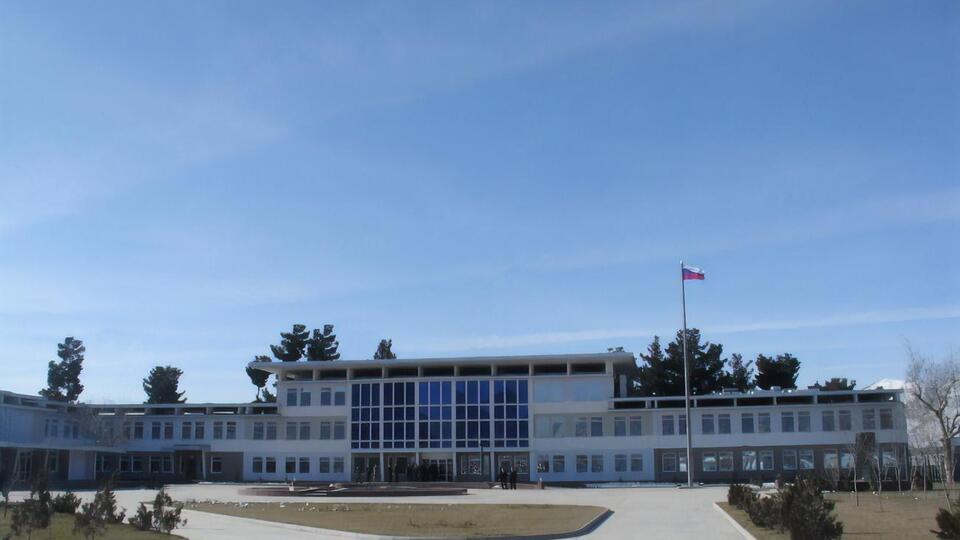 Автомобіль посольства РФ підірвався поблизу дипвідомства