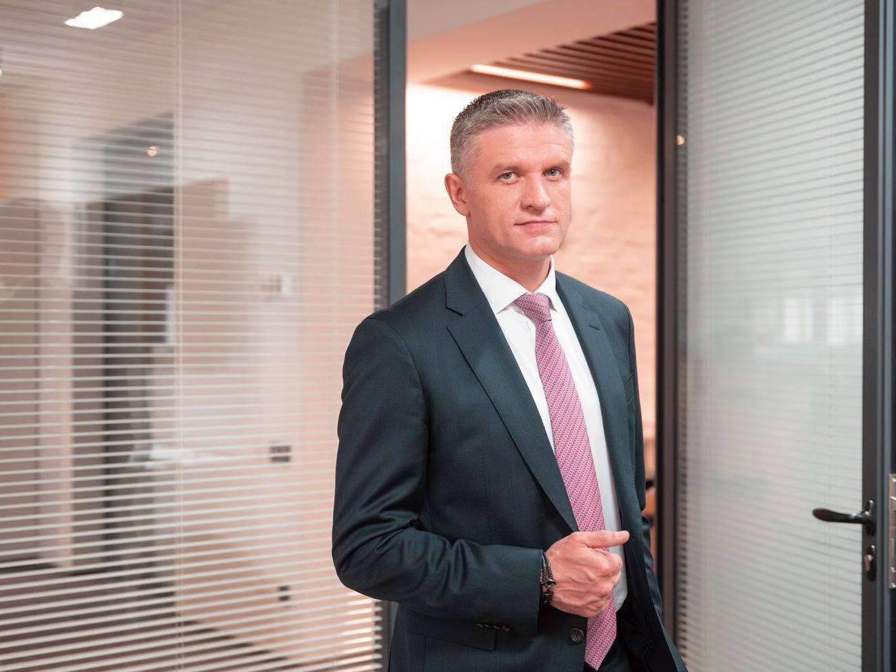 Дмитрий Шимкив: В&nbsp;этом году мы произвели на 200% парацетамола больше, чем планировали,&nbsp;&nbsp;потому что понимали, что пациенты в нем нуждаются, и должны были предотвратить дефицит